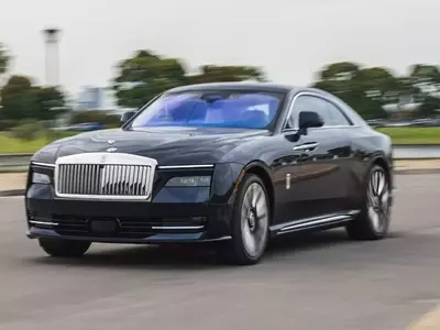 2027 Rolls-Royce Spectre: Redefining Electric Grand Touring