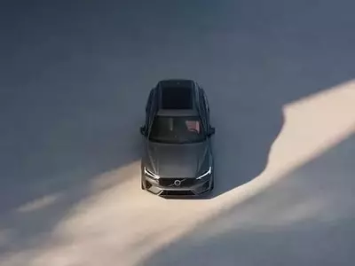 Volvo XC60 PHEV to Get Significant Range and Design Update