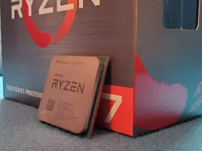 AMD's Comeback Kid: The Ryzen 7 5800X3D's Challenging Revival