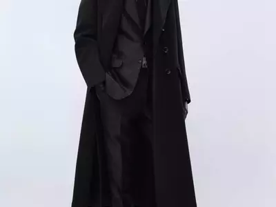Tom Ford's Pre-Fall 2026 Menswear: A Fusion of Sensuality and Refinement