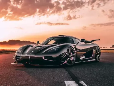 Koenigsegg One:1 Auctioned Amidst Theft Controversy
