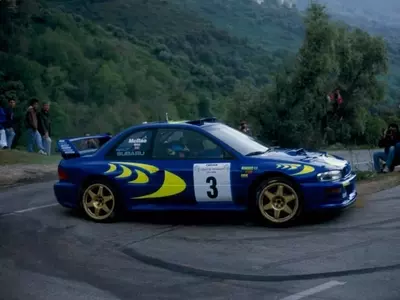 Subaru's Iconic Gold Wheels: A Fortunate Mistake