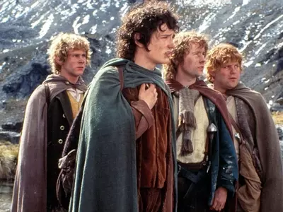 Lord of the Rings' 25th Anniversary Celebration at CCXP26 Featuring Elijah Wood