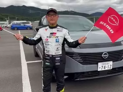Toyota Chairman Enthusiastically Endorses Nissan Murano in Unexpected Viral Video
