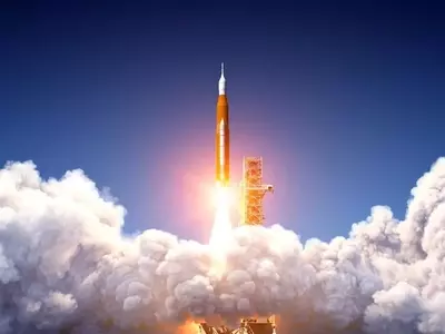 Considering Investment in SpaceX: A Comprehensive Analysis Before its Market Debut