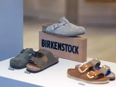 Caleres Shifts Strategy: Embracing Premium Footwear and Streamlining Store Locations