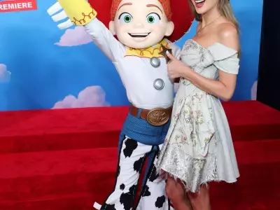 Taylor Swift's 'Toy Story 5' Premiere: A Tribute to Jessie
