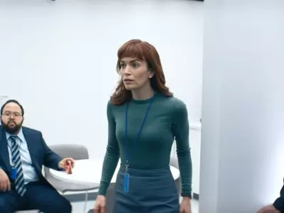 Silo: The Perfect Sci-Fi Companion While Awaiting Severance Season 3