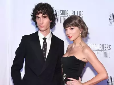 Sombr's Taylor Swift Covers at Songwriters Hall of Fame Gala Praised by Steven Spielberg