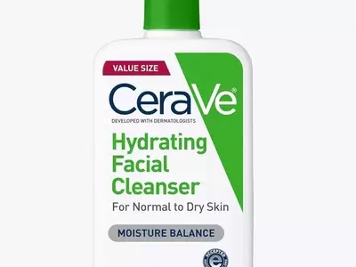Laufey Shares Her Beauty Secrets and Reflections on Home