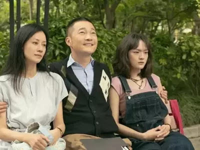 Shanghai Dialect Film 'The Great Skull' Explores Grief and Cultural Identity