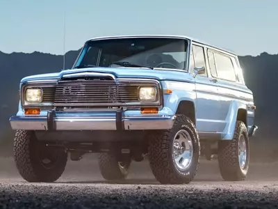 The 1979 Jeep Cherokee Chief: A Restomod Masterpiece with a Viper Heart