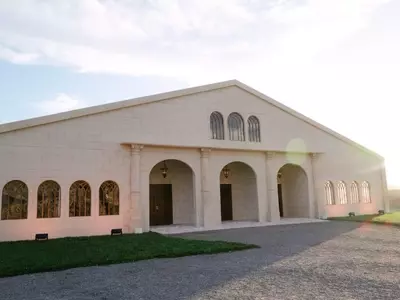 Transforming Wedding Venues with Bespoke Tent Designs