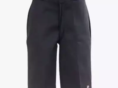 Embracing the Era of Oversized Shorts for Summer Comfort and Style