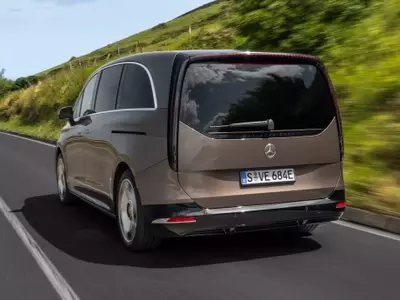 2028 Mercedes-Benz VLE-Class EV: A Glimpse into the Future of Electric Mobility