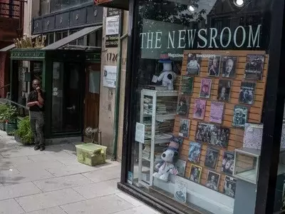 The Last Bastion: Washington's Enduring Newsstand