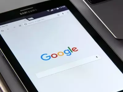 Alphabet's Strategic AI Alliance with Google Cloud and HSBC