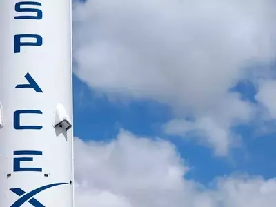 SpaceX Launches Inaugural Bond Offering Seeking $20 Billion Post-IPO