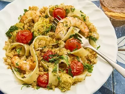 Mediterranean-Inspired Shrimp Pasta with Crispy Topping