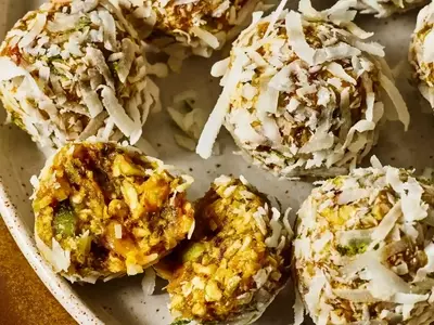 Tropical Mango-Lime Coconut Energy Bites: Your Fiber-Rich Boost