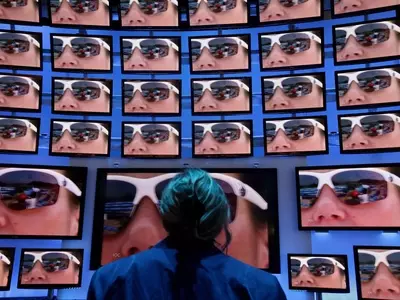 The Looming Showdown: Hollywood and Big Tech Vie for Entertainment Supremacy