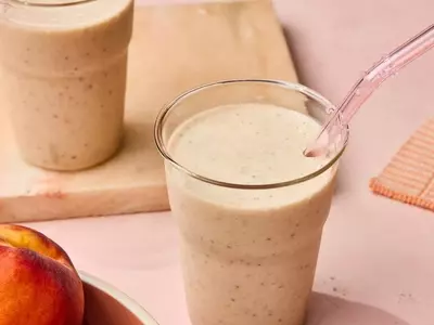 Revitalize Your Morning: The Ultimate High-Protein Peach Oatmeal Smoothie