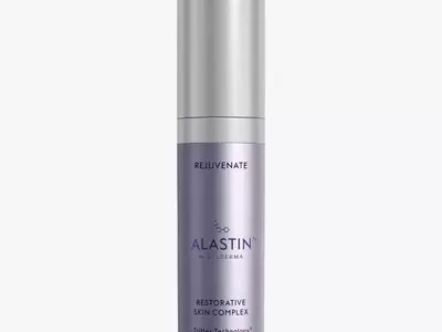The Ultimate Guide to Peptides in Skincare: Benefits and Best Products