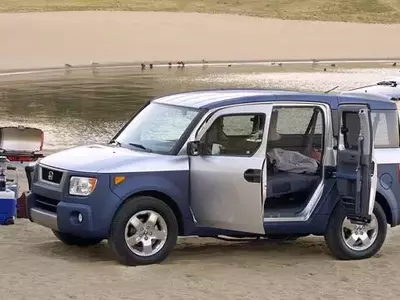 Honda Element Poised for Hybrid Comeback
