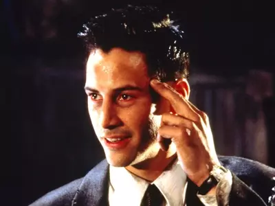 Keanu Reeves' Unconventional Role in 'Johnny Mnemonic' Revisited