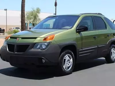 The Unexpected Renaissance of the 2001 Pontiac Aztek: From Uncool to Cult Classic