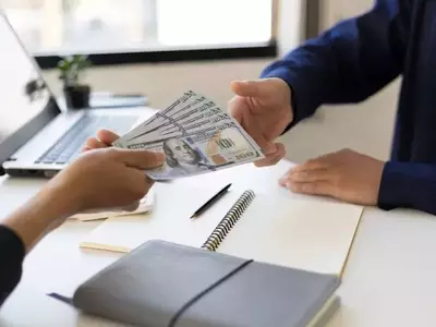 Achieving Significant Annual Dividend Income through Strategic ETF Investments