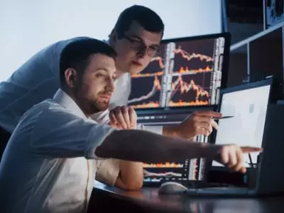 JPMorgan Removes Arista Networks from Equity Focus List Amidst Analyst Optimism