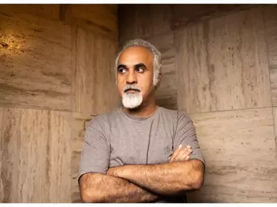 Nader Saivar Discusses 'Hijamat' and Iran's Sociopolitical Landscape
