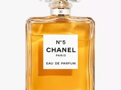 A Connoisseur's Guide to Chanel's Iconic Fragrance Collection