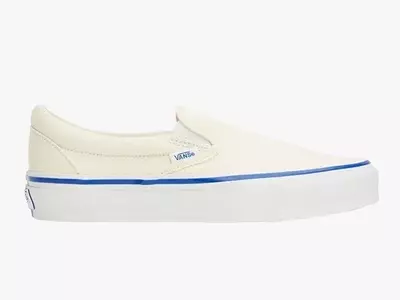 The Ultimate Guide to Men's Slip-On Shoes: Style, Comfort, and Versatility
