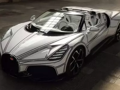 Bugatti W16 Mistral Blanc Éternel: A Unique Porcelain Masterpiece