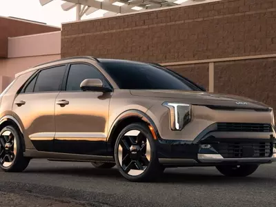 2027 Kia Niro Hybrid Debuts with Revamped Design and Streamlined Powertrain