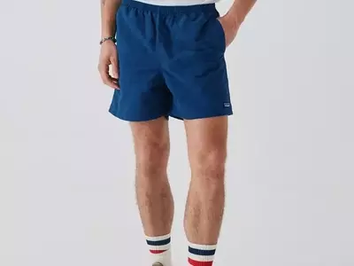 The Ultimate Guide to Men's Hybrid Shorts: Style and Performance Combined