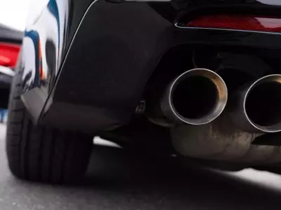 Understanding Automotive 'Pops and Bangs': Anti-Lag Systems vs. Burble Tunes