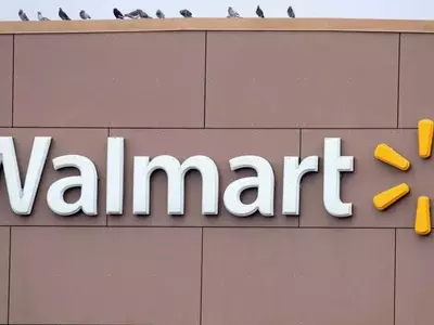Walmart Slashes Price of 'Super Bright' LED Garage Lights by Half