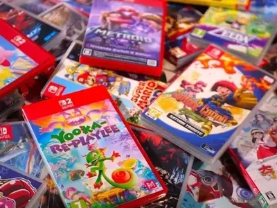Nintendo's Physical Game Strategy Unaffected by Sony's Digital Shift, Says Analyst