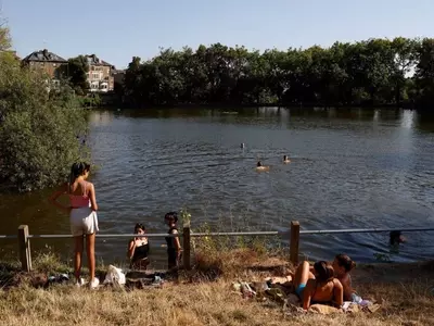 Embracing Nature's Romance: The Allure of Outdoor Dates