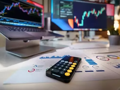 Jim Cramer's Investment Preference: Blackstone Over Blue Owl Amidst Private Credit Discussions