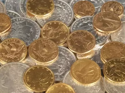 Rosland Capital Files for Chapter 11 Amid Gold Price Surge