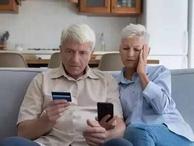 Navigating Retirement Without Savings: A Family's Financial Predicament