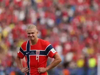 Haaland's Historic Feat: Norway Advances in World Cup