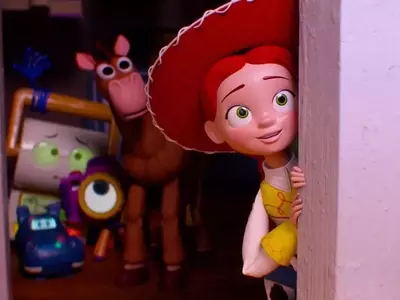 South Korea Box Office: Animated Film "Toy Story 5" Retains Top Position Amidst Strong Competition from Thriller "The Eyes"