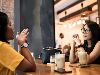 Embracing the Natural Evolution of Friendships: When to Let Go and Why It's Okay
