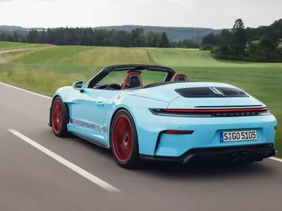 2027 Porsche 911 GT3 S/C: The Ultimate Unplugged Driving Experience