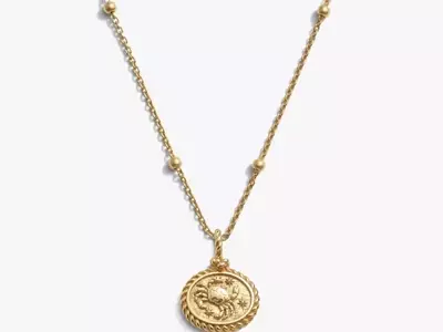 Thoughtful Gift Ideas for Cancer Zodiac Signs